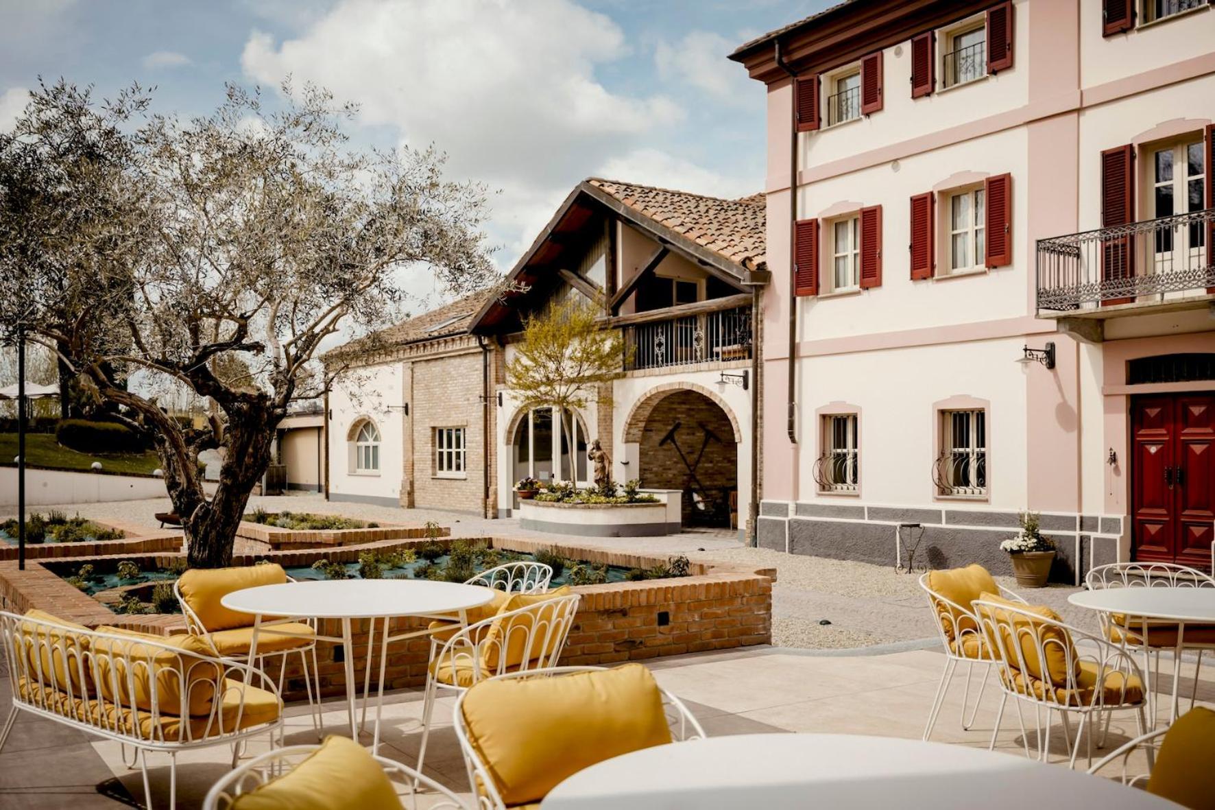 Relais Almaranto Hotel Calamandrana Exterior photo